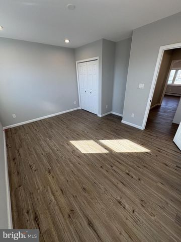 3013 S CARLISLE ST, Philadelphia, PA 19145