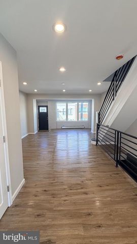 3013 S CARLISLE ST, Philadelphia, PA 19145