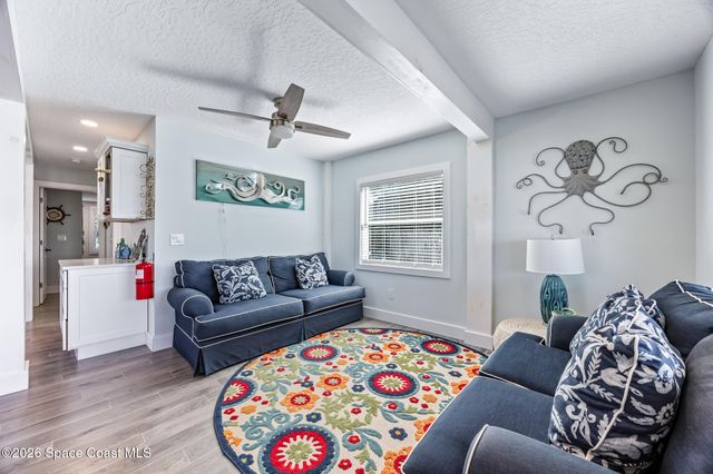 25 Vip Island A, Grant, FL 32949