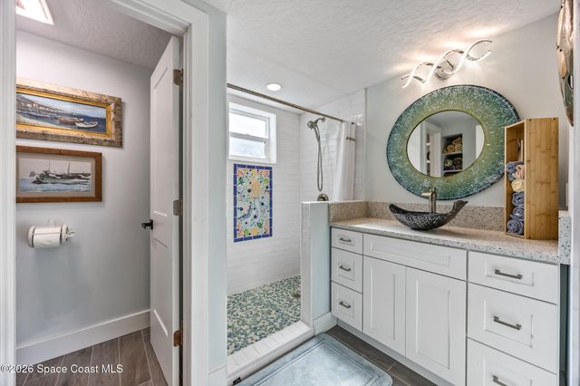 25 Vip Island A, Grant, FL 32949