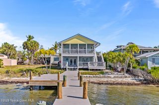 25 Vip Island A, Grant, FL 32949