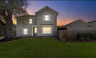 1227 Saxony Lane, Nassau Bay, TX 77058