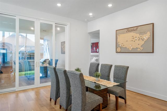 419 N Hillary Step Place, Montgomery, TX 77316