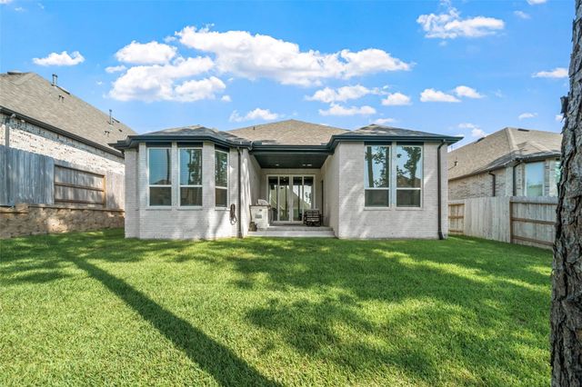 419 N Hillary Step Place, Montgomery, TX 77316