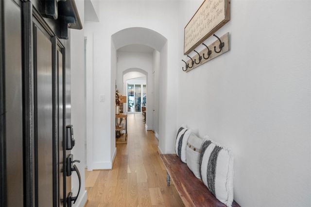 419 N Hillary Step Place, Montgomery, TX 77316