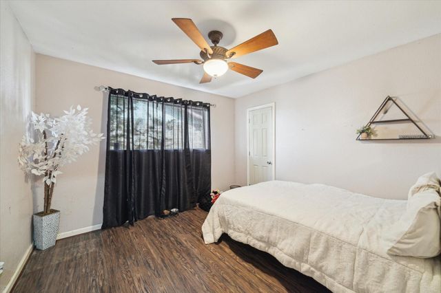 5923 Pine Needle Lane, Pasadena, TX 77505