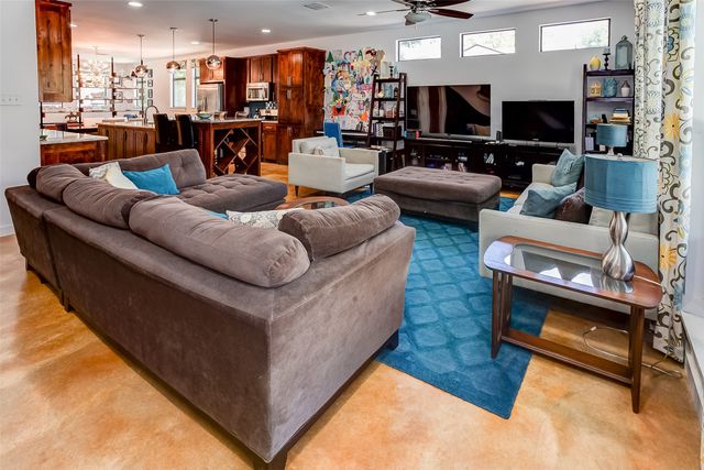 3912 Linden Avenue, Fort Worth, TX 76107