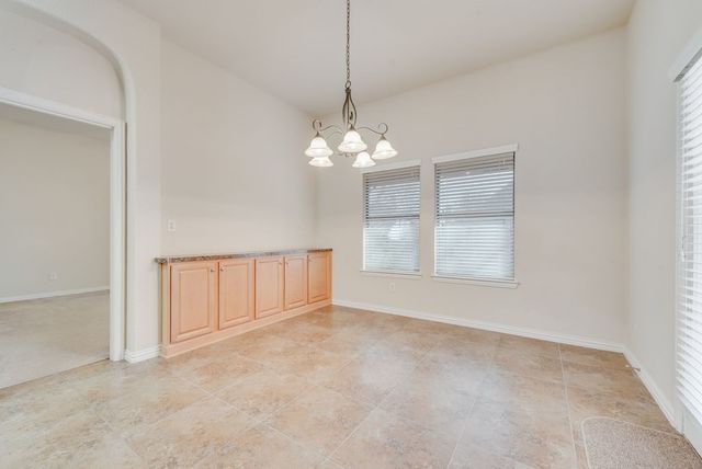 965 Tara Drive, Burleson, TX 76028