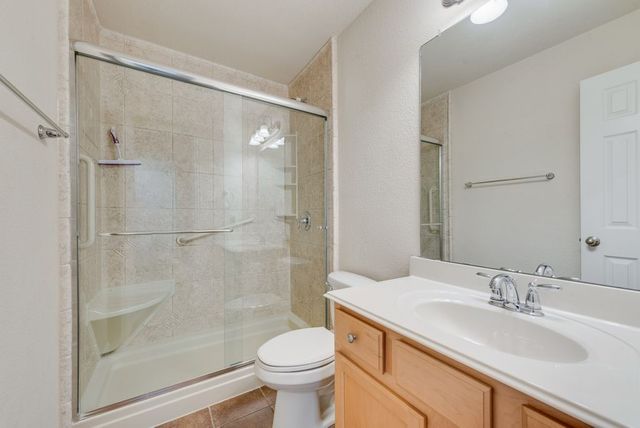 965 Tara Drive, Burleson, TX 76028