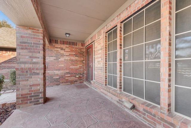 965 Tara Drive, Burleson, TX 76028