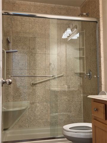 965 Tara Drive, Burleson, TX 76028