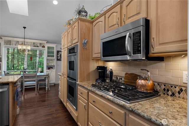 280 E Ann Arbor Drive, Shelton, WA 98584