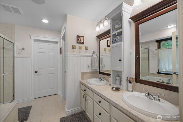 280 E Ann Arbor Drive, Shelton, WA 98584