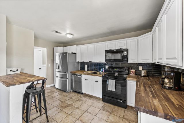 3209 Harvey Street, Huntsville, AL 35810