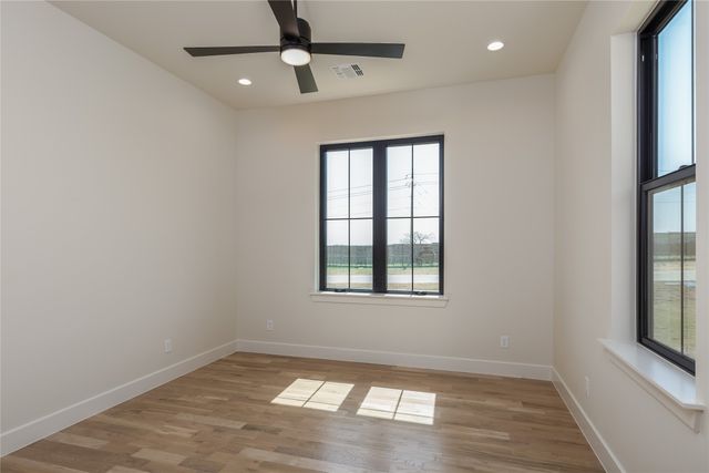 12507 Bella Crossing Drive, Fort Worth, TX 76126
