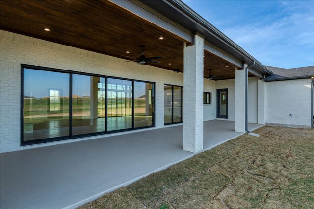 12507 Bella Crossing Drive, Fort Worth, TX 76126