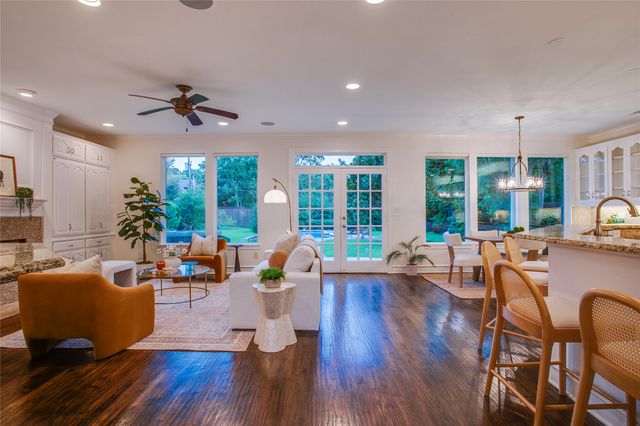 5830 Meaders Lane, Dallas, TX 75230