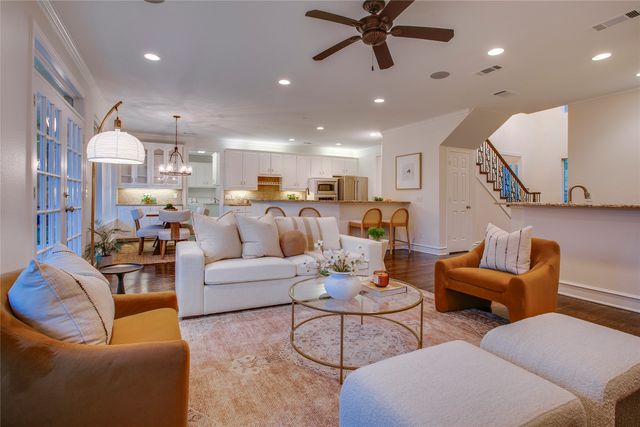 5830 Meaders Lane, Dallas, TX 75230