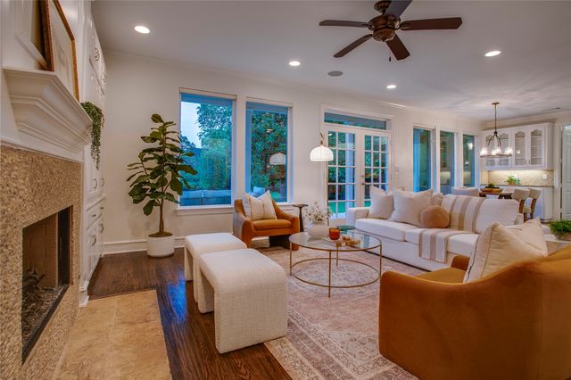 5830 Meaders Lane, Dallas, TX 75230