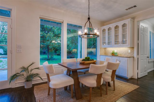 5830 Meaders Lane, Dallas, TX 75230