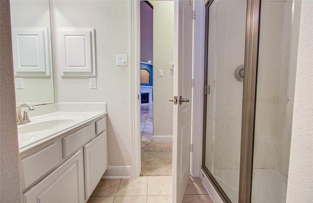 14614 Carolina Hollow Lane, Houston, TX 77044