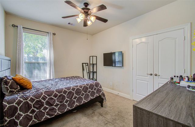 14614 Carolina Hollow Lane, Houston, TX 77044