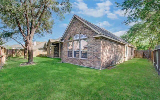 14614 Carolina Hollow Lane, Houston, TX 77044