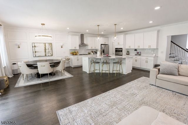 3 MYERS TERRACE, Morris Plains Boro, NJ 07950
