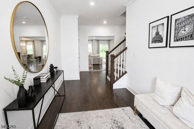 3 MYERS TERRACE, Morris Plains Boro, NJ 07950