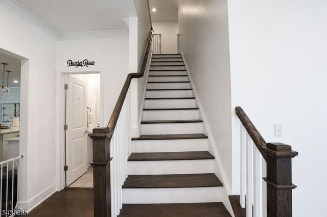 3 MYERS TERRACE, Morris Plains Boro, NJ 07950