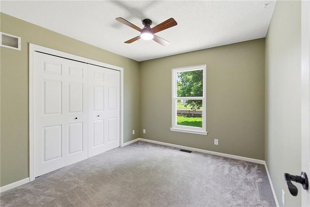 603 Mayberry Court, Raymore, MO 64083