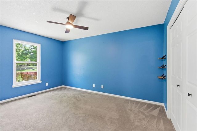 603 Mayberry Court, Raymore, MO 64083