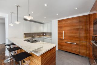 425 East 63rd Street W12EF, New York (manhattan), NY 10065