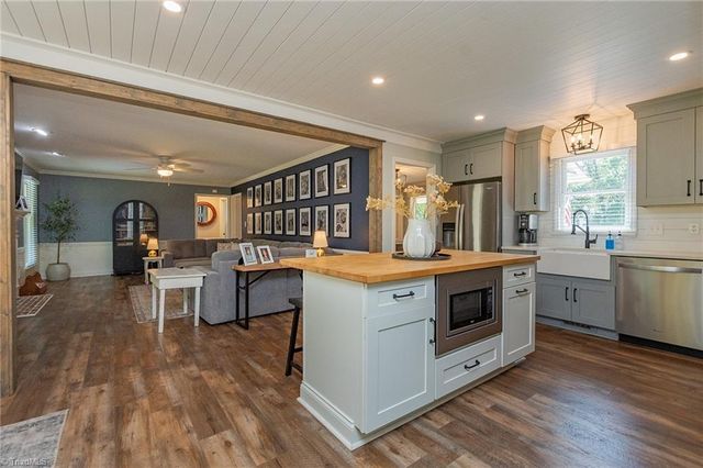 3316 Marlborough Road, Burlington, NC 27215