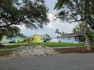 1843 KENILWORTH STREET, Sarasota, FL 34231