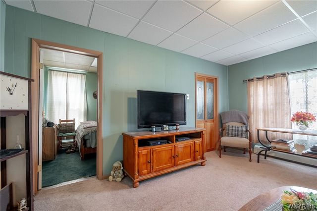 425 Hopkins Street, Buffalo, NY 14220