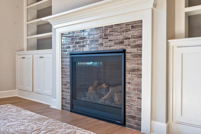 1B Cloverleaf Court, East Greenbush, NY 12144