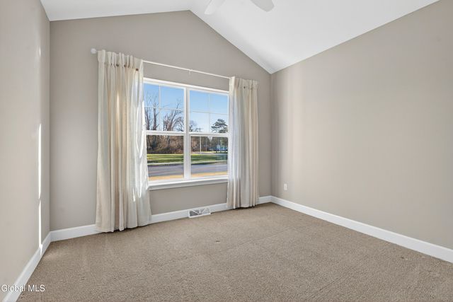 1B Cloverleaf Court, East Greenbush, NY 12144