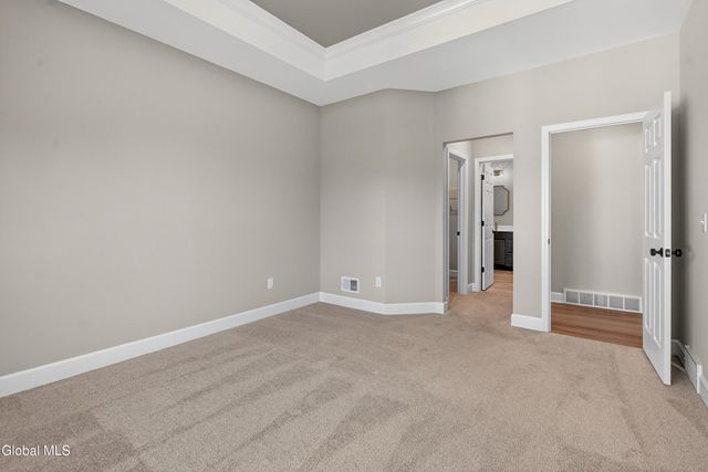 1B Cloverleaf Court, East Greenbush, NY 12144