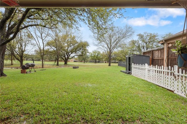2900 Broadmoor Drive, Bryan, TX 77802