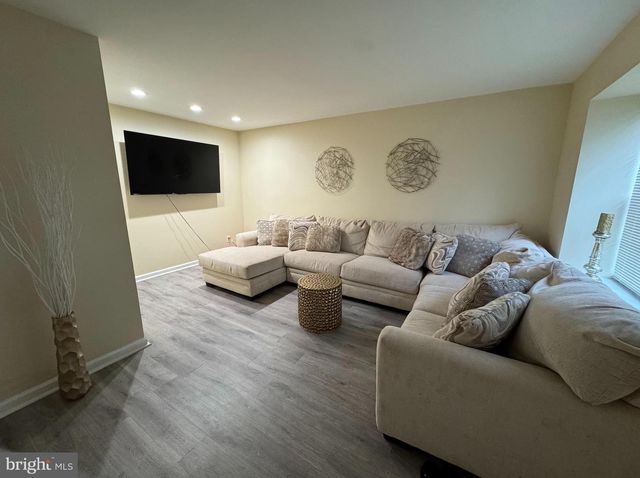 4840 GREEN ASH LANE, Mays Landing, NJ 08330