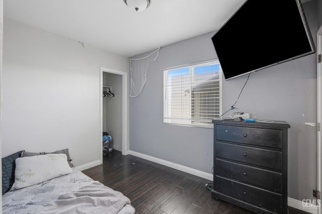 211 Eureka Street, Bakersfield, CA 93305