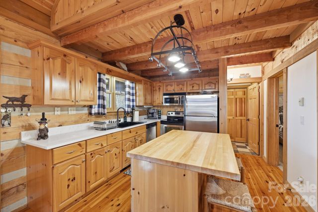 165 Little Boulder Lane, Seven Devils, NC 28604