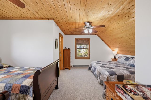 165 Little Boulder Lane, Seven Devils, NC 28604