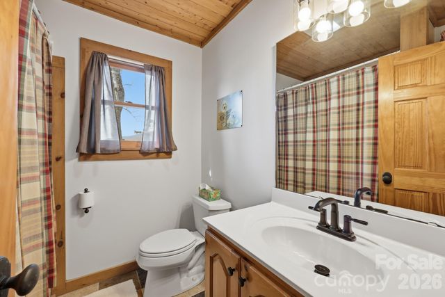 165 Little Boulder Lane, Seven Devils, NC 28604
