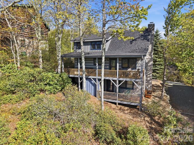 165 Little Boulder Lane, Seven Devils, NC 28604