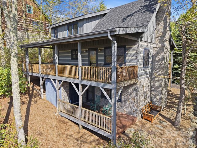 165 Little Boulder Lane, Seven Devils, NC 28604