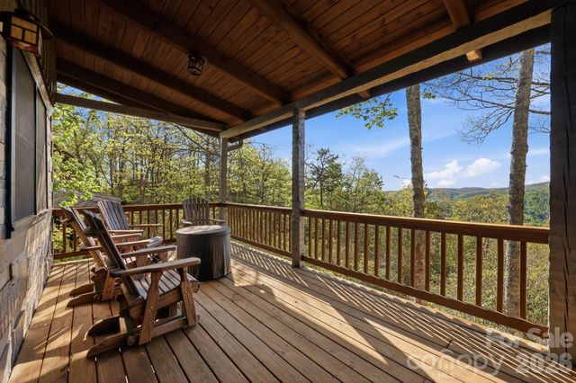 165 Little Boulder Lane, Seven Devils, NC 28604