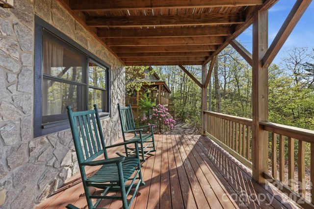 165 Little Boulder Lane, Seven Devils, NC 28604