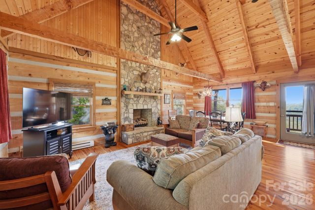 165 Little Boulder Lane, Seven Devils, NC 28604